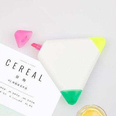Buy Kids Cute Triangle Highlighter Pen 3 Color In 1 Brush Tip Fluorescent Marker Pen online manufacture