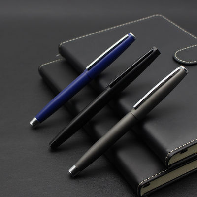 Goede prijs. Matte zakelijk cadeau Roller Ball Pen 0.5mm Signature Pen Metal Gel Pen Custom Logo online