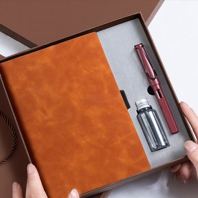Giá tốt. Logo tùy chỉnh Soft PU Da Notebook Gift Set Box Cho Hội nghị doanh nghiệp trực tuyến